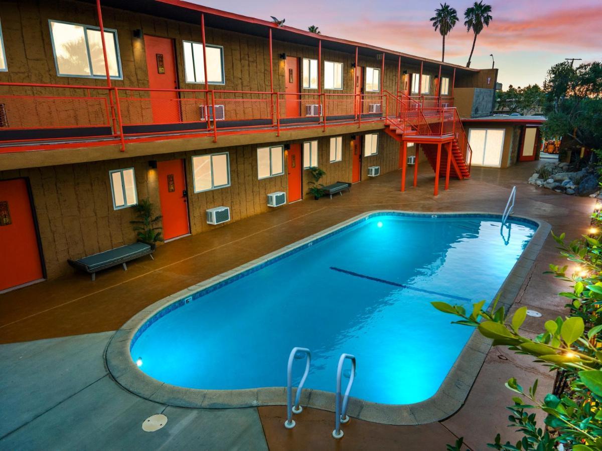 Tiki Hotel Palm Springs Dış mekan fotoğraf