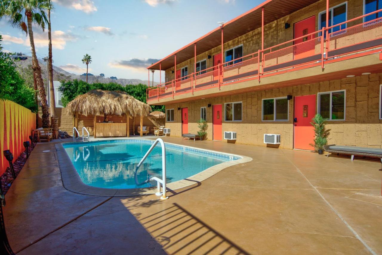 Tiki Hotel Palm Springs Dış mekan fotoğraf
